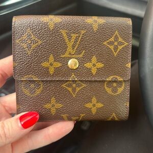 Louis Vuitton Unisex Wallet